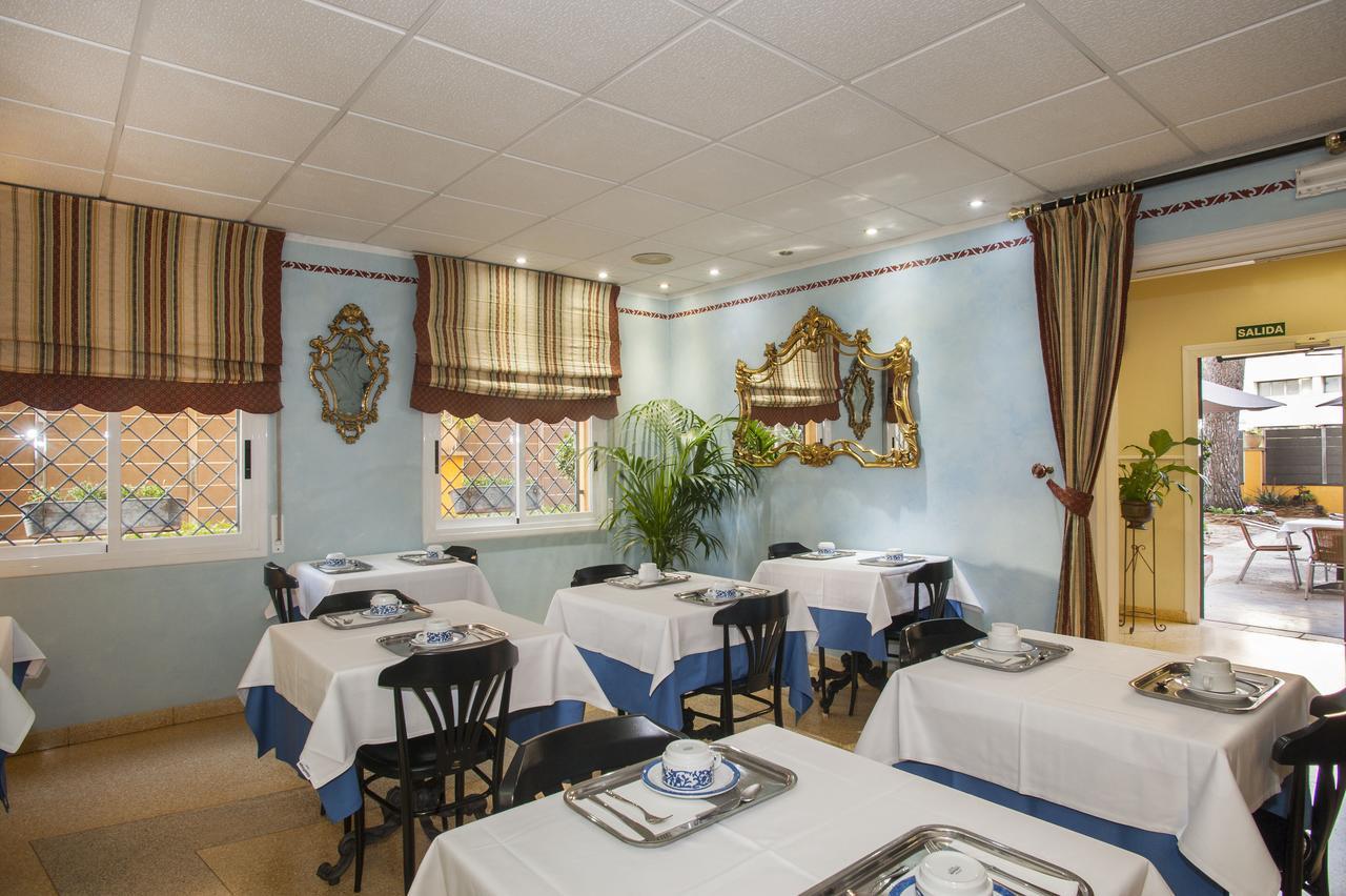 Hotel Ribes Roges Vilanova i la Geltrú Extérieur photo